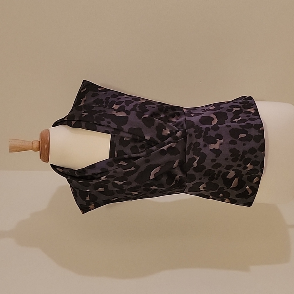 EUC Ann Taylor Cowl Neck Amimal Print Sleeveless Top Size: 8